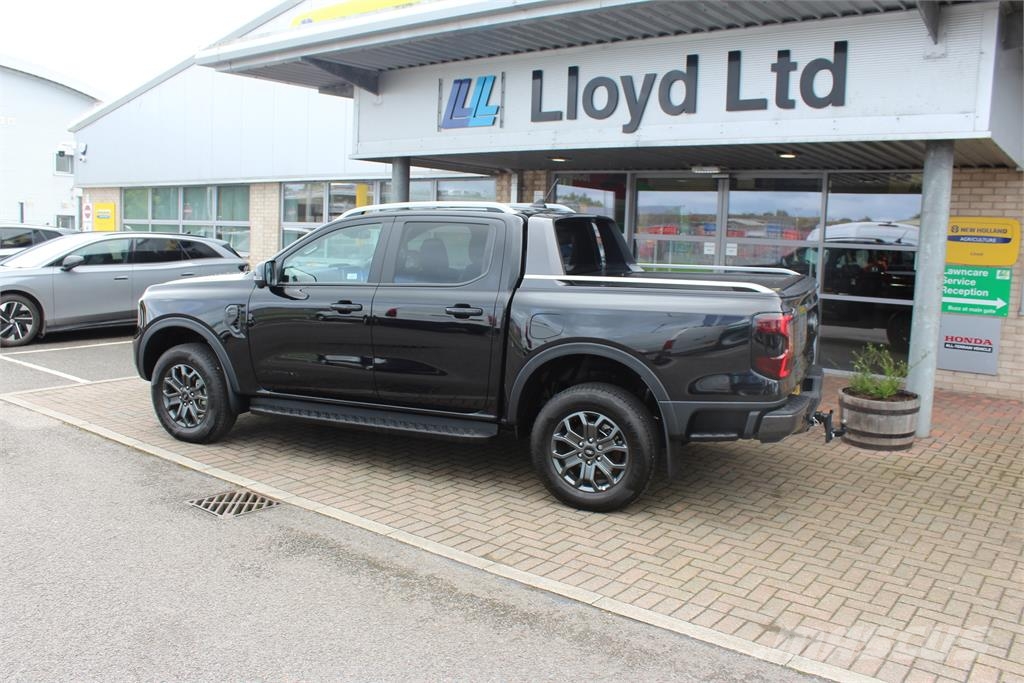 Ford Ranger Wildtrak Vieglais kravas automobilis/izkraušana no sāniem